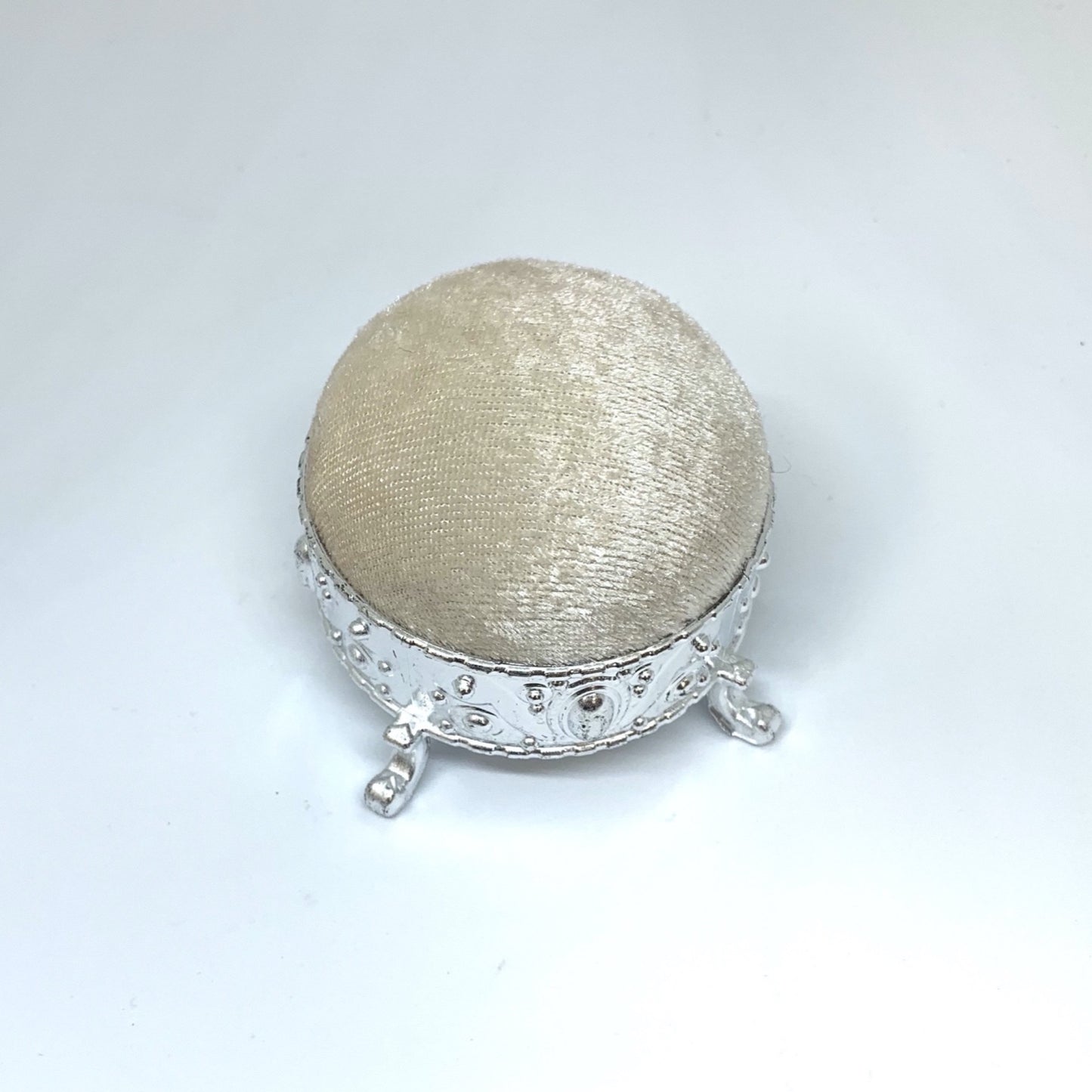 Pin cushion