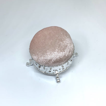 Pin cushion